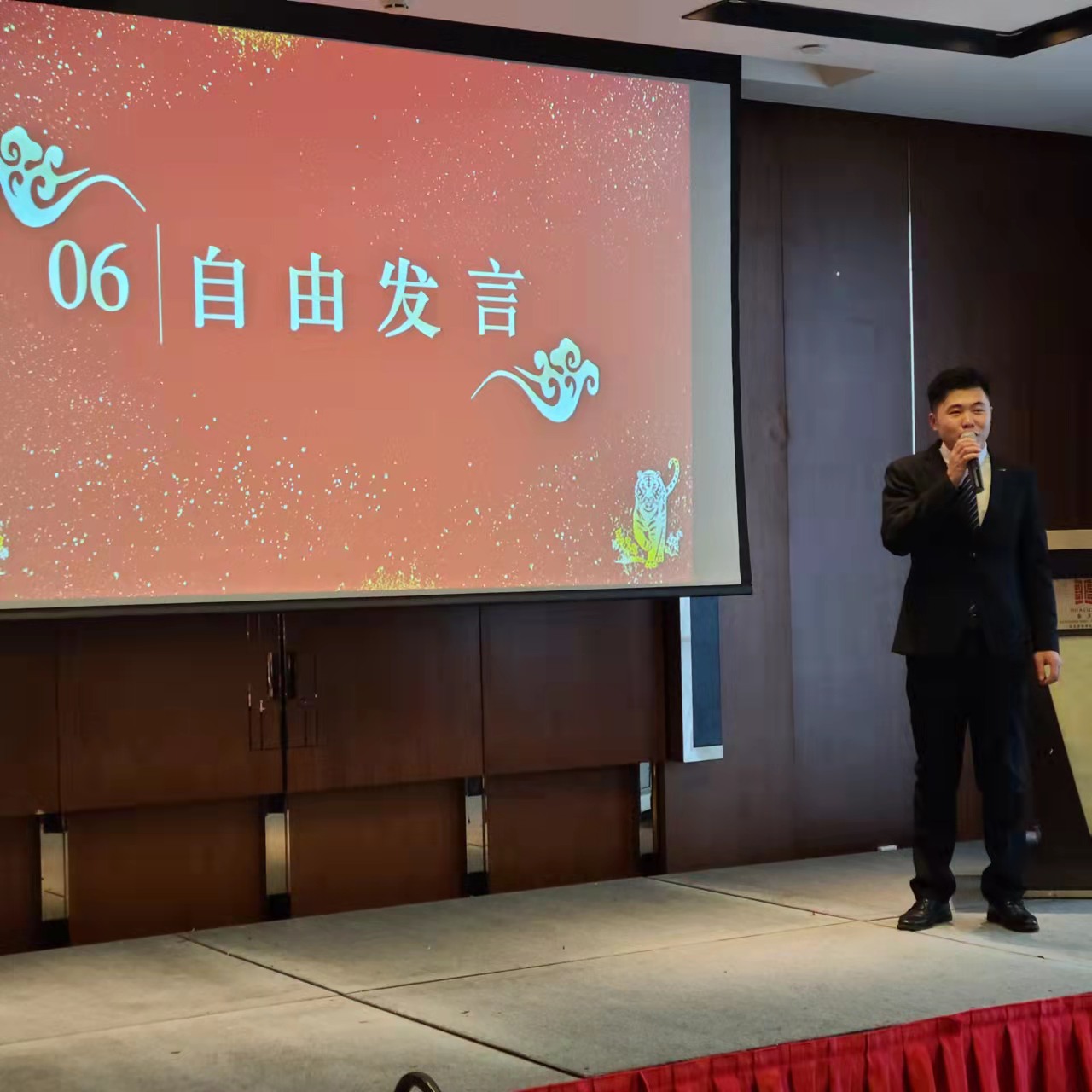 1643258042307835.jpg 8457788f4529b1b38abc4be2f678764.jpg